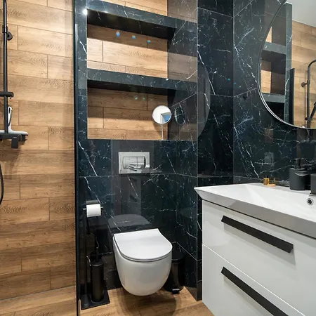 Appartamento Apartly - Hanza Tower *