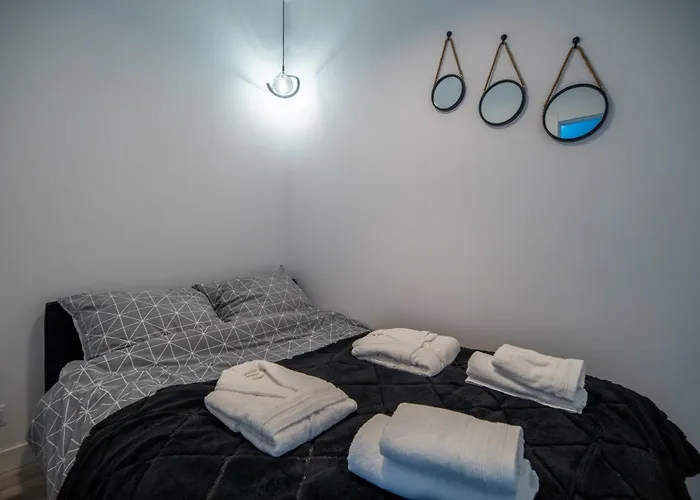 Apartly - Hanza Tower Апартаменты Щецин