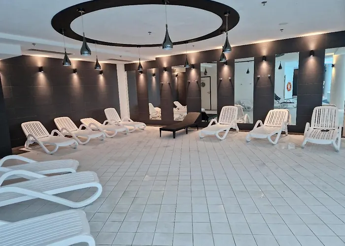 Apartly - Hanza Tower Апартаменты